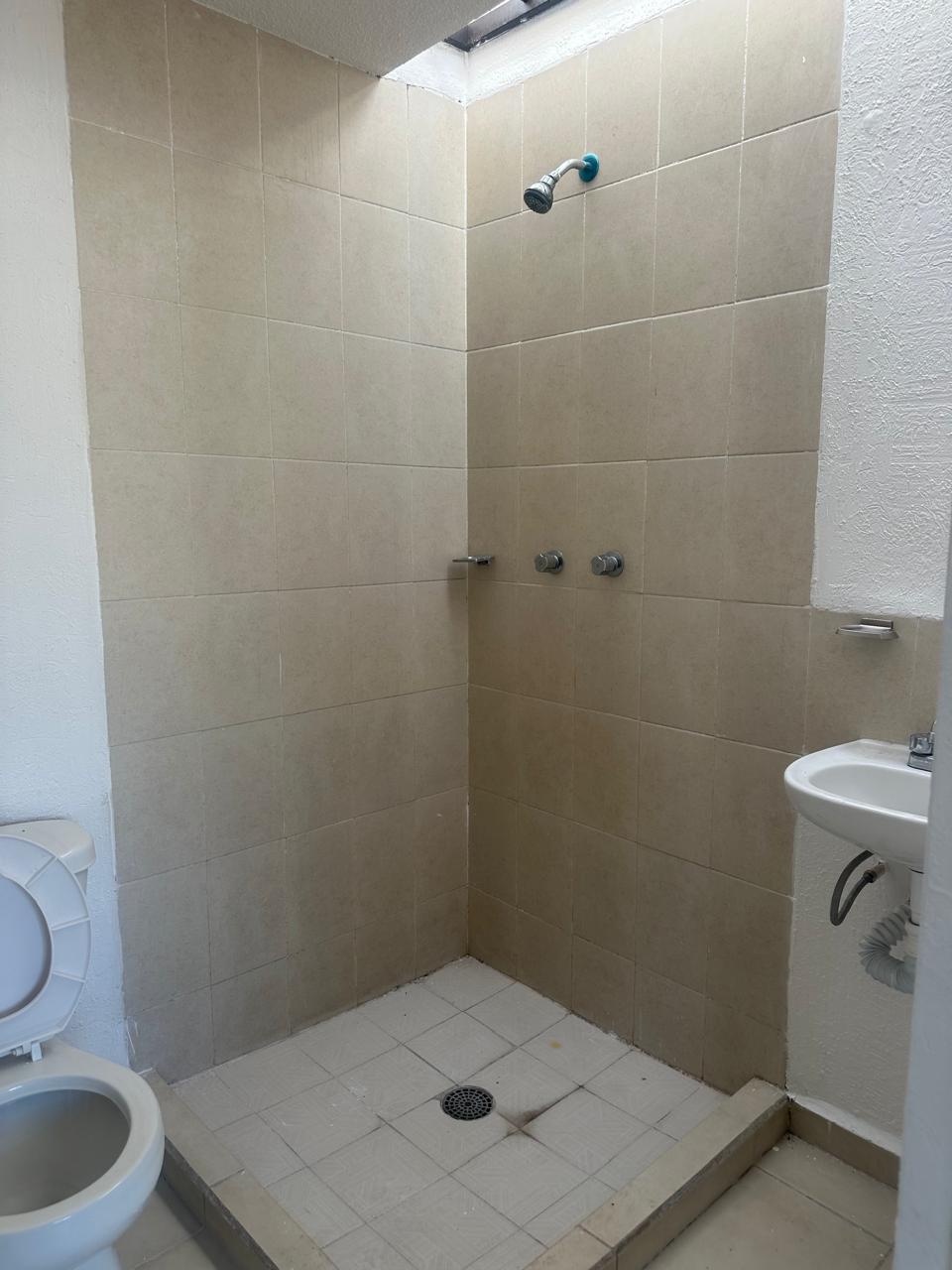 Casa disponible en calle María Cristina